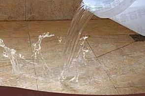 嵊泗漏水维修 免砸砖防水材料该如何施工